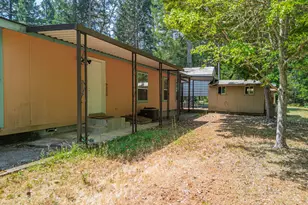 330 Bull Creek Rd, Grants Pass, OR 97527 - Photo 47