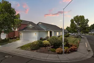 2783 Parkwood Village Ln, Central Point, OR 97502 - Photo 47