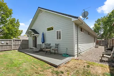 2783 Parkwood Village Lane, Central Point, OR 97502 - Photo 11