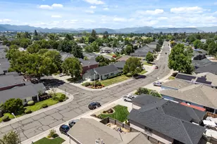 2783 Parkwood Village Ln, Central Point, OR 97502 - Photo 35