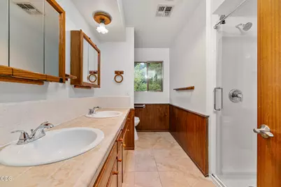 135 Rolling Hills Drive, Grants Pass, OR 97526 - Photo 27