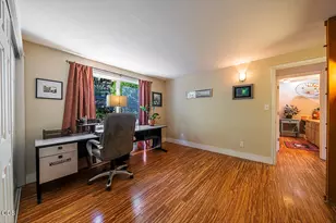 1000 Ivy Ln, Ashland, OR 97520 - Photo 15