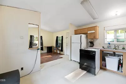 200 Lizzy Lane, Glendale, OR 97442 - Photo 9