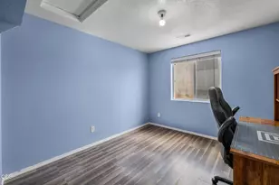 252 Southwest 33rd Drive, Redmond, OR 97756 - Photo 19