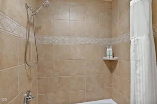 18575 SW Century Dr, Bend, OR 97702 - Photo 11