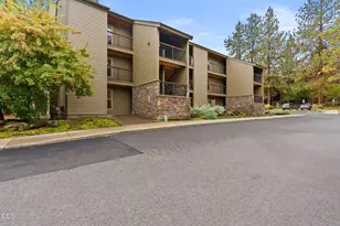 18575 SW Century Dr, Bend, OR 97702 - Photo 21