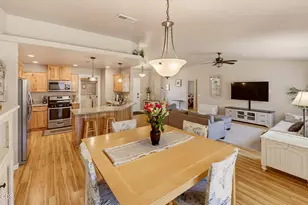 1003 SE Grandview Ave, Grants Pass, OR 97527 - Photo 9