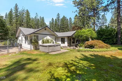 4809 E Evans Creek Road, Rogue River, OR 97537 - Photo 31