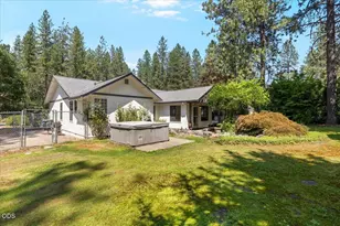 4809 E Evans Creek Rd, Rogue River, OR 97537 - Photo 31