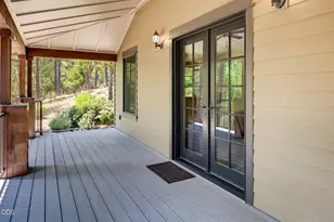 2280 Queens Branch Rd, Rogue River, OR 97537 - Photo 9