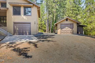 2280 Queens Branch Rd, Rogue River, OR 97537 - Photo 5