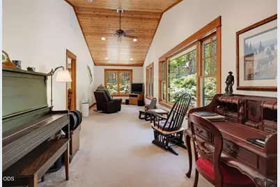 2280 Queens Branch Road, Rogue River, OR 97537 - Photo 23