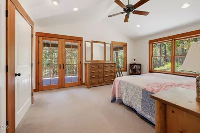 2280 Queens Branch Road, Rogue River, OR 97537 - Photo 27