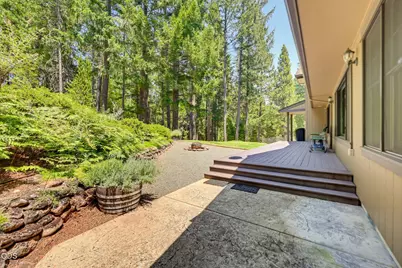 2280 Queens Branch Road, Rogue River, OR 97537 - Photo 41