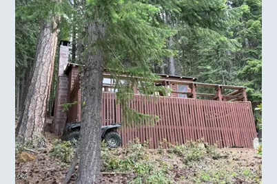 24284 Crescent Lake Road, Crescent Lake, OR 97733 - Photo 1
