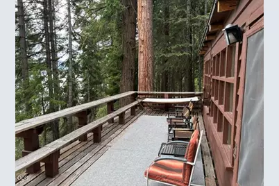 24284 Crescent Lake Road, Crescent Lake, OR 97733 - Photo 17