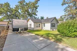 506 W Clark St, Medford, OR 97501 - Photo 7