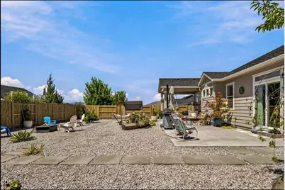4594 SW Volcano View Way, Redmond, OR 97756 - Photo 31