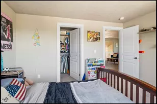4594 SW Volcano View Way, Redmond, OR 97756 - Photo 25