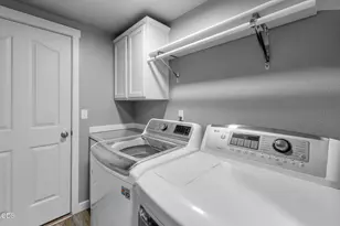 2949 NW 22nd St, Redmond, OR 97756 - Photo 25