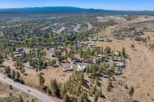 62768 NW Sand Lily Way, Bend, OR 97703 - Photo 51