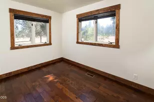 60445 Billadeau Rd, Bend, OR 97702 - Photo 9