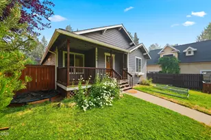 1564 NW Elgin Ave, Bend, OR 97703 - Photo 3