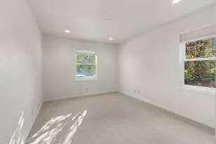 605 Hillside Ave, Klamath Falls, OR 97601 - Photo 19