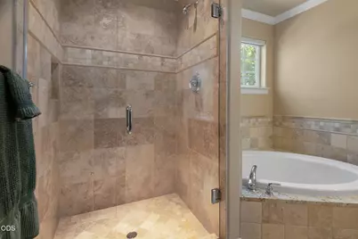 19350 SW Laurelhurst Way, Bend, OR 97702 - Photo 21