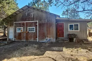 11489 Harpold Rd, Klamath Falls, OR 97603 - Photo 3