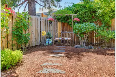 19 Geneva Street, Medford, OR 97504 - Photo 51