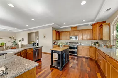 1921 NW Crown Street, Grants Pass, OR 97526 - Photo 13