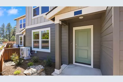 61211 Parrell Road, Bend, OR 97702 - Photo 3