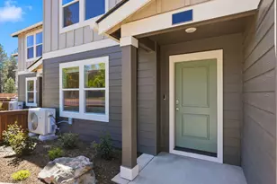 61211 Parrell Rd, Bend, OR 97702 - Photo 3
