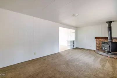 60866 Granite Drive, Bend, OR 97702 - Photo 3