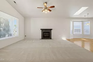 1007 Highbury Dr, Medford, OR 97501 - Photo 11