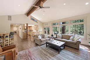 17842 Mt Hood Ln, Sunriver, OR 97707 - Photo 9