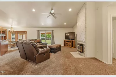 2640 Nile Street, Klamath Falls, OR 97603 - Photo 11