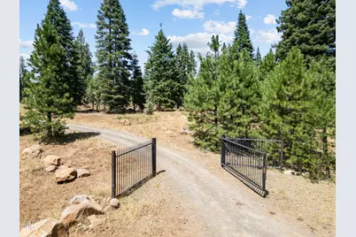 19001 Dead Indian Memorial Road, Ashland, OR 97520 - Photo 21