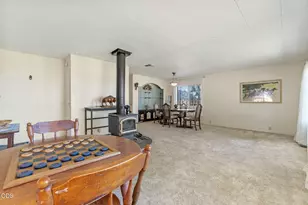 28089 Modoc Point Rd, Chiloquin, OR 97624 - Photo 9