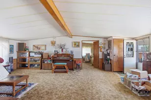 1405 Willow Ln, Grants Pass, OR 97527 - Photo 3