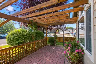 62815 Snowcap Ct, Bend, OR 97701 - Photo 29