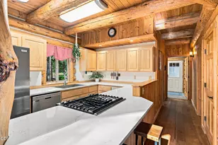 16087 Lava Dr, La Pine, OR 97739 - Photo 11
