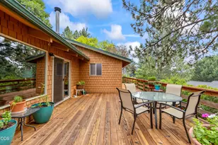 733 NW Saginaw Ave, Bend, OR 97703 - Photo 21