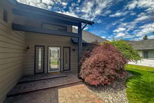 2936 Front St, Klamath Falls, OR 97601 - Photo 9