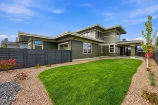 3369 NW Celilo Ln, Bend, OR 97703 - Photo 3