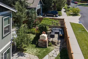 61316 Brianne Pl, Bend, OR 97702 - Photo 31