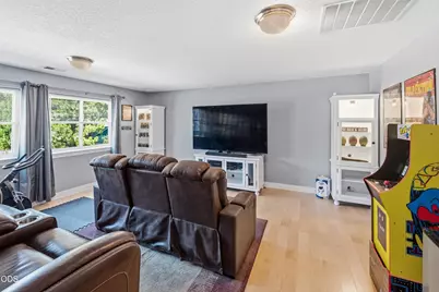 61316 Brianne Place, Bend, OR 97702 - Photo 19
