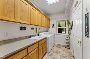 155 El Camino Way, Grants Pass, OR 97526 - Photo 25