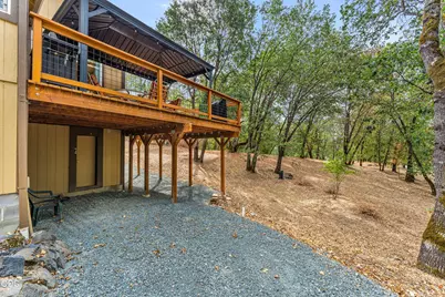 155 El Camino Way, Grants Pass, OR 97526 - Photo 33